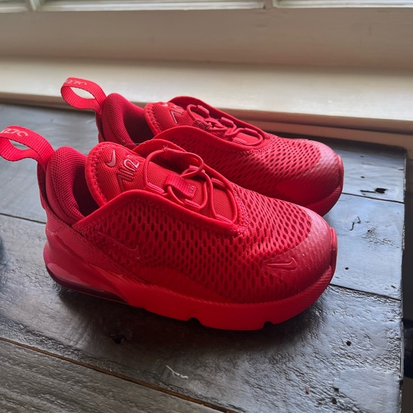 Nike Kids' White and Red Sneakers - Picture 14 of 16